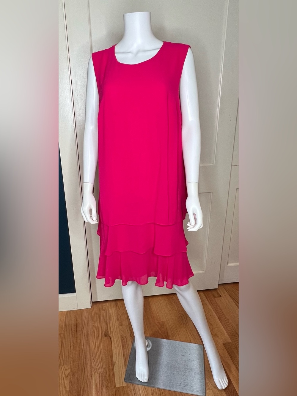 Lauren Ralph Lauren Chiffon Fuchia Knee Length Tiered Dress, Sz XL